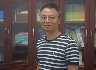 蒋杭洲 数学高级教师